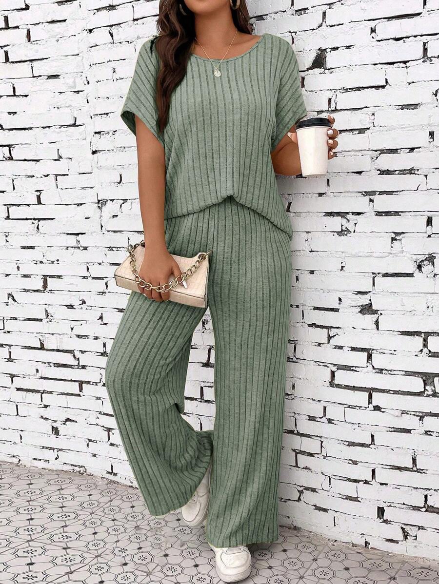 Conjunto (Blusa + Calça) Crochê Macio [PAGUE 1 LEVE 2]